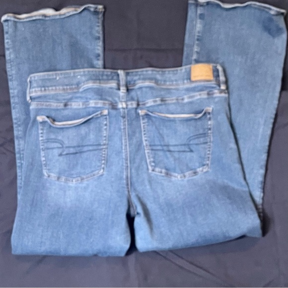 American Eagle kick boot leg jeans - Picture 2 of 4